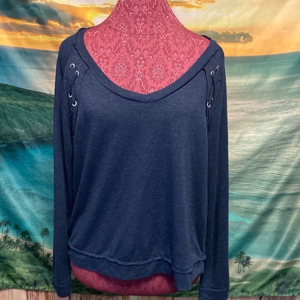Mudd Medium Blue Pullover Top with Silver Embellishments Retro Punk Top
